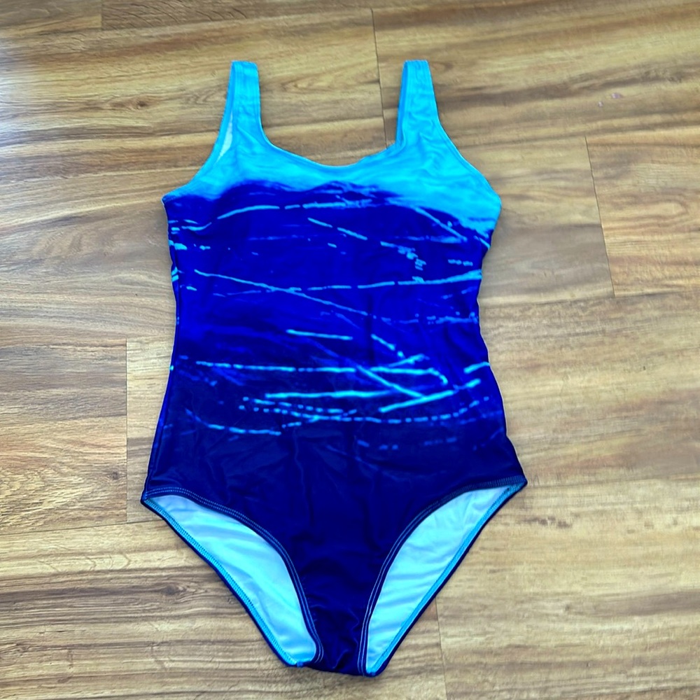 Bathing suit